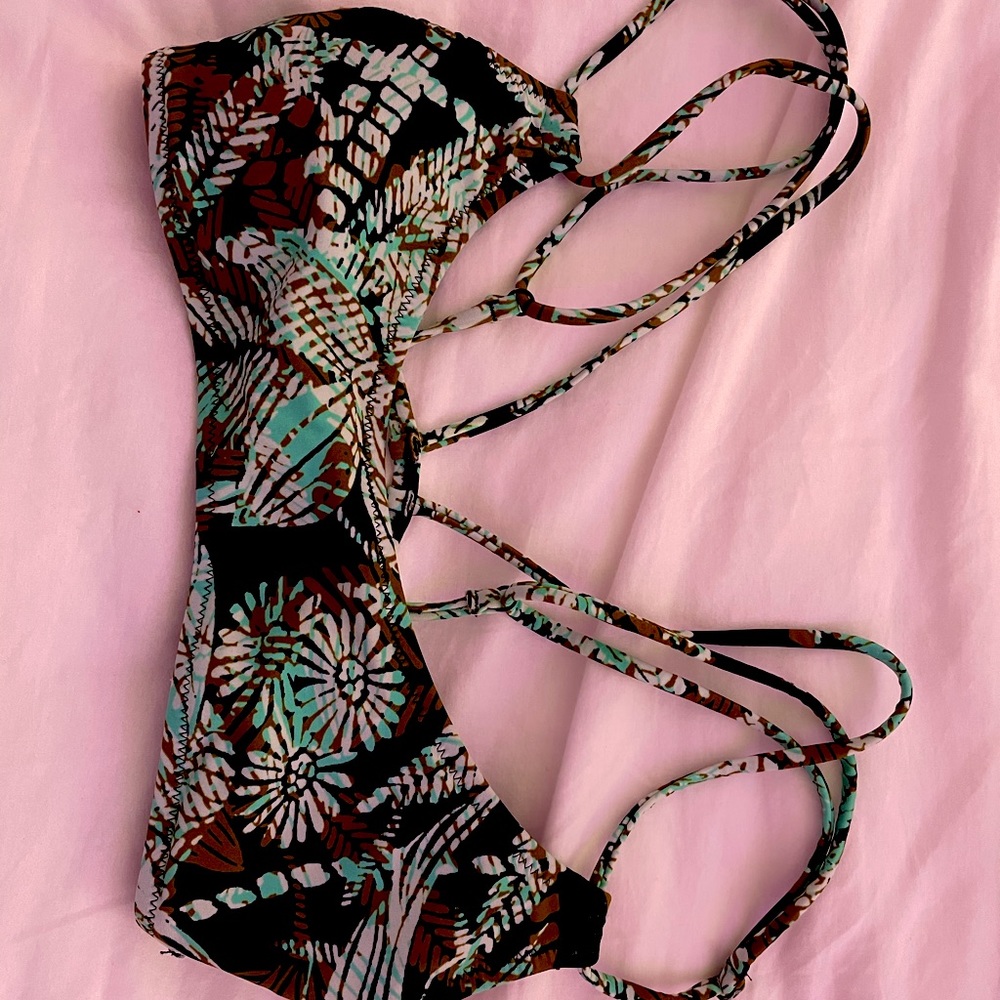 Volcom bathing suit top.